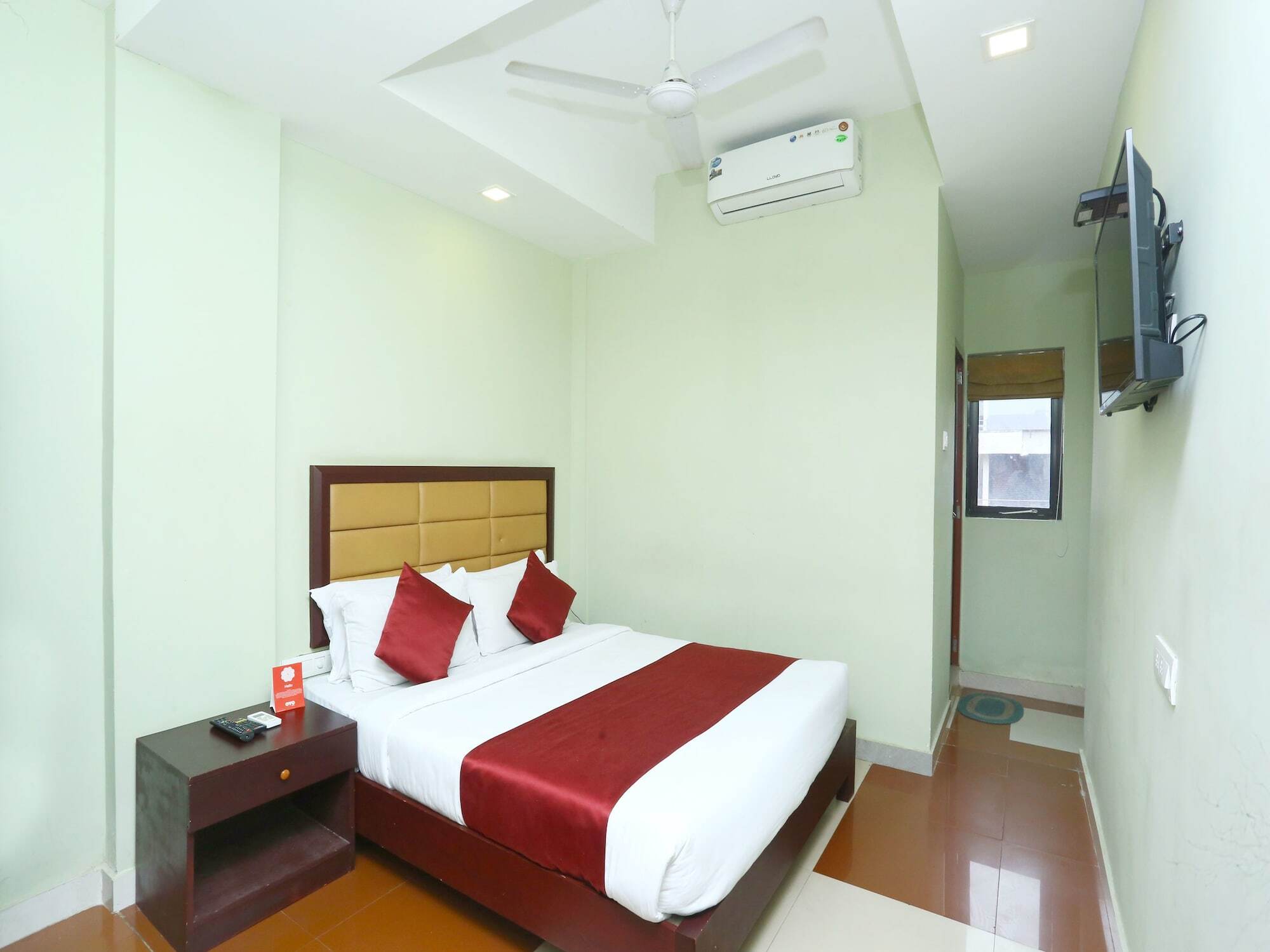 Oyo 15190 Select Residency Hotel Calicut Exterior foto